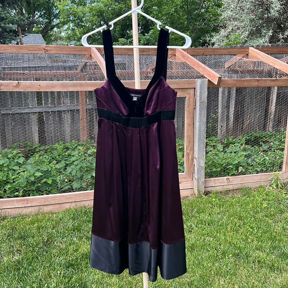 Banana Republic Party/Holiday/Homecoming Dress • Size 4 • Deep Purple and Black